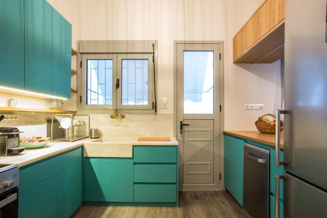 Acropolis Slow Living Apt Under The Parthenon Athena Bagian luar foto