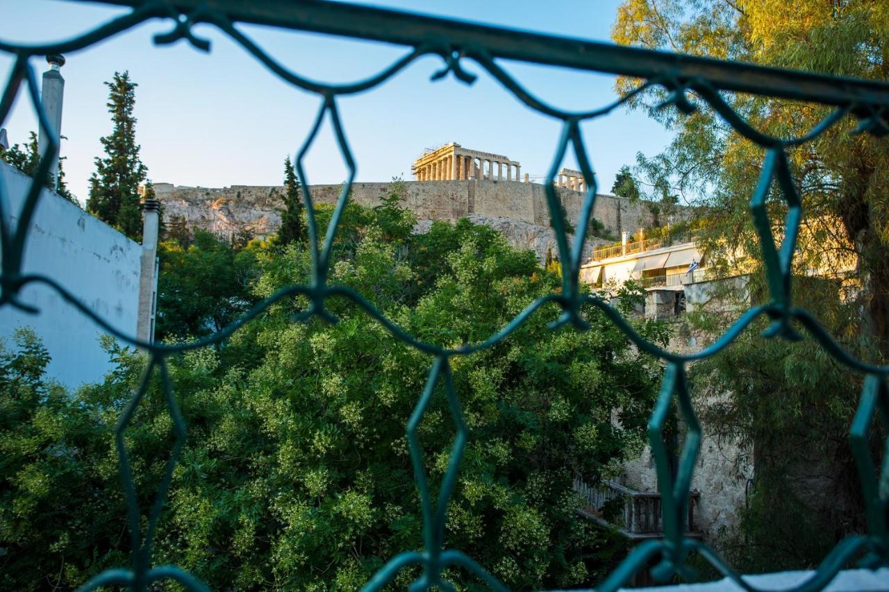 Acropolis Slow Living Apt Under The Parthenon Athena Bagian luar foto