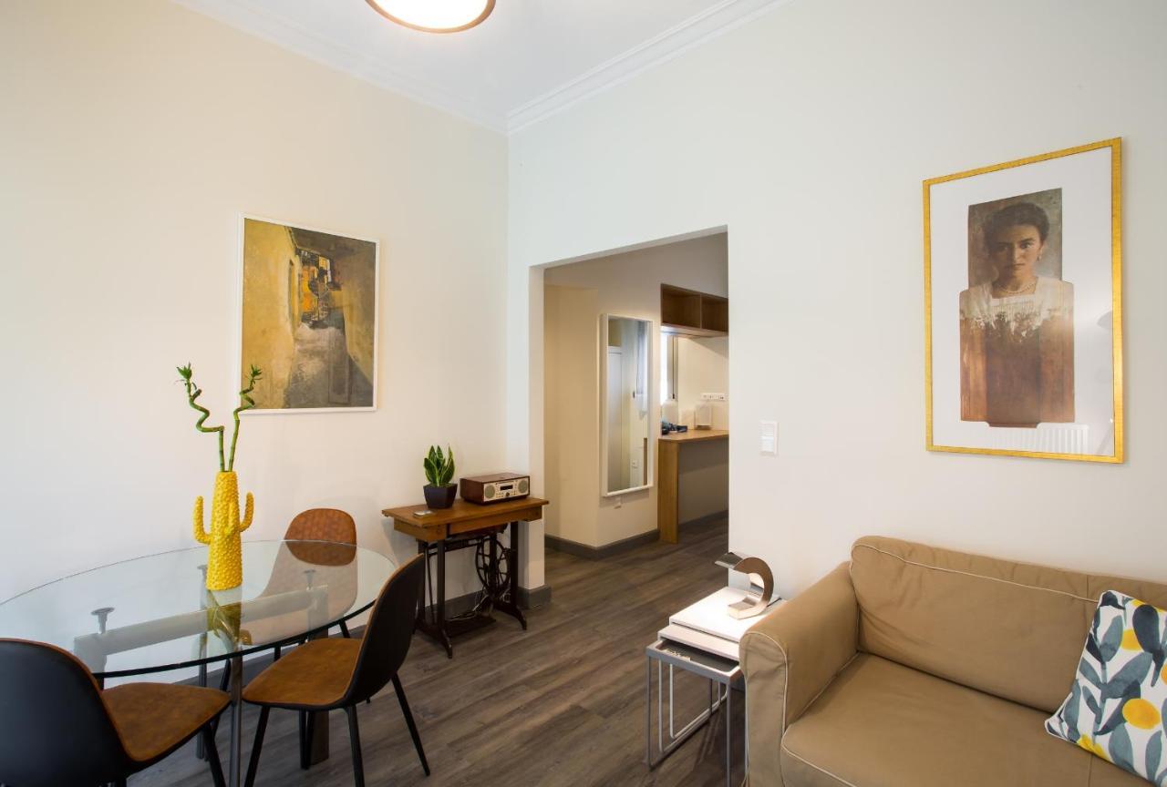 Acropolis Slow Living Apt Under The Parthenon Athena Bagian luar foto