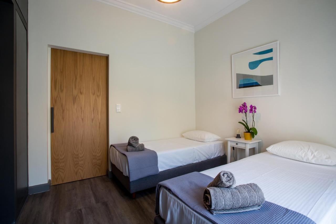 Acropolis Slow Living Apt Under The Parthenon Athena Bagian luar foto